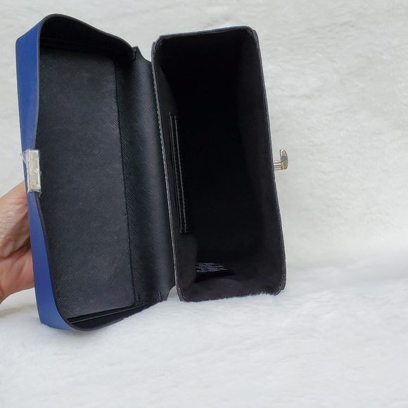 🌹Host Pick🌹Botkier Lenox Lunchbox Bag - Picture 5 of 8